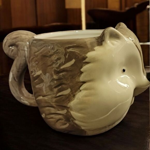 MUG/PLANTER HEDGEHOG/BADGER MUG/PLANTER by PIER 1w Brown & White DARLING NEW! - Picture 6 of 10